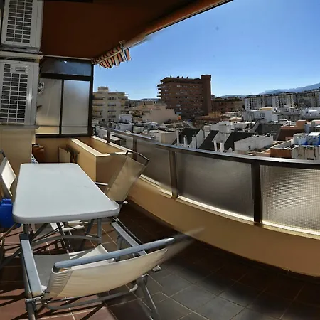 With 2 Bedrooms In Fuengirola, With Wonderful View And Lejlighed Fuengirola